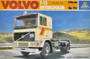 Volvo F-12 Intercooler Italeri
