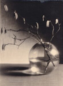 Mering, Jaan tegutses 1930ndatel back-side