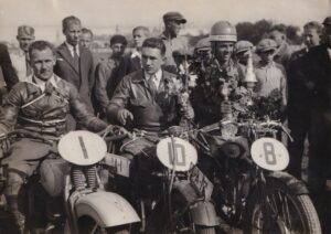 VI Eesti suursõit 4.09.38 karikas ja 4 fotot